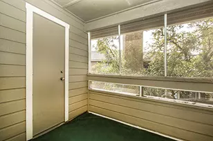 1104 Riverchase Ln, Arlington, TX 76011 - Photo 11