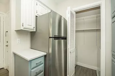 1104 Riverchase Lane #204, Arlington, TX 76011 - Photo 7