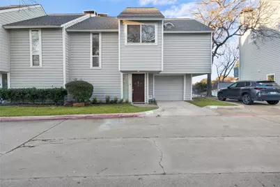 677 Cimarron Trail #677, Irving, TX 75063 - Photo 15