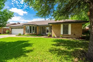 6737 Fair Meadows Dr, North Richland Hills, TX 76182 - Photo 3