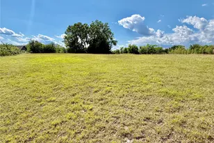 12 Monarch Dr, Denison, TX 75020 - Photo 1