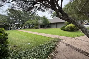 9340 Mountain Lake Cir, Fort Worth, TX 76179 - Photo 7