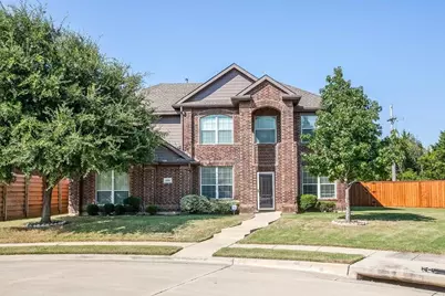 1401 Crutchfield Lane, Lewisville, TX 75077 - Photo 3