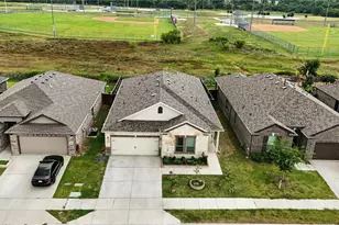 604 Bronze Forest Dr, Fort Worth, TX 76131 - Photo 21