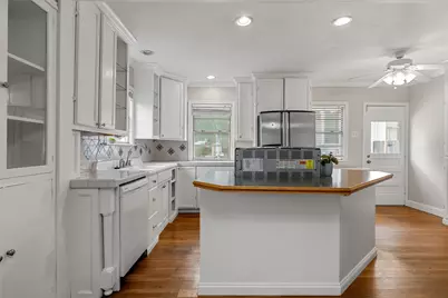 2530 Colcord Avenue, Waco, TX 76707 - Photo 13