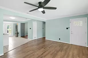 1812 Spring Lake Dr, Mesquite, TX 75149 - Photo 3