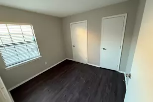409 411 Dollins St, Cedar Hill, TX 75104 - Photo 11