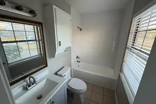 409 411 Dollins St, Cedar Hill, TX 75104 - Photo 9
