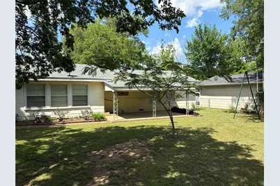 919 W. College Highway, Jacksboro, TX 76458 - Photo 3