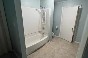 919 W College Hwy, Jacksboro, TX 76458 - Photo 13