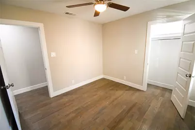 1422 Addington Street, Irving, TX 75062 - Photo 13