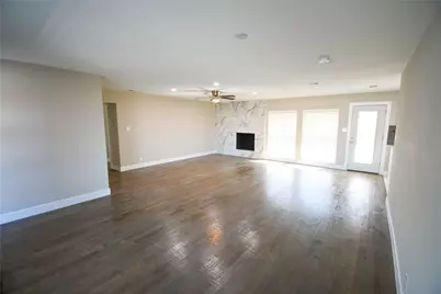 1422 Addington Street, Irving, TX 75062 - Photo 9