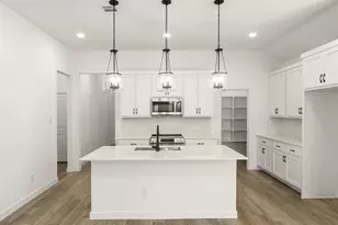 902 Colgate Cir, Princeton, TX 75407 - Photo 9