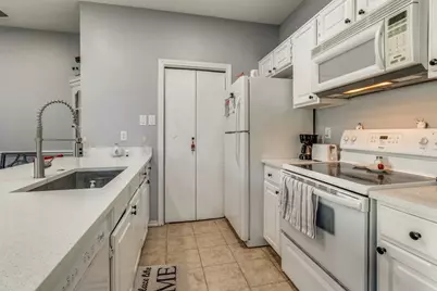 7340 Skillman Street #204, Dallas, TX 75231 - Photo 5