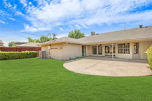 6109 Highgate Ln, Dallas, TX 75214 - Photo 23