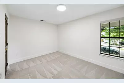 2010 Mayflower Drive, Dallas, TX 75208 - Photo 25