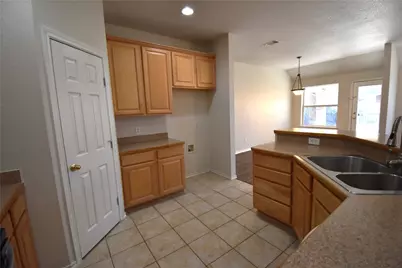 808 Royal Oak Lane, Burleson, TX 76028 - Photo 11