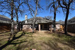 808 Royal Oak Ln, Burleson, TX 76028 - Photo 33