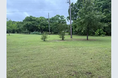 4855 Woodlawn Road, Sherman, TX 75090 - Photo 9