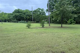 4855 Woodlawn Rd, Sherman, TX 75090 - Photo 9