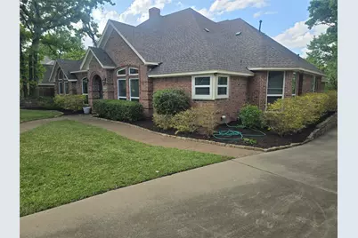 2954 Woodland Hills Drive, Grapevine, TX 76051 - Photo 3