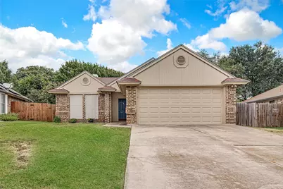 120 N Flaxseed Lane, Fort Worth, TX 76108 - Photo 1