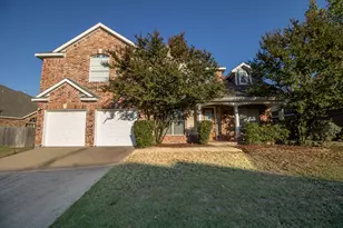 7800 Pirate Point Cir, Arlington, TX 76016 - Photo 3