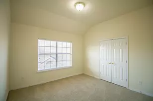 7800 Pirate Point Cir, Arlington, TX 76016 - Photo 17