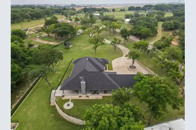 2100 Gene Court, Granbury, TX 76048 - Photo 35