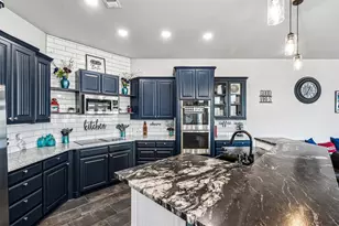 2100 Gene Ct, Granbury, TX 76048 - Photo 23