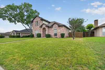 1325 Rosewood Lane, Lancaster, TX 75146 - Photo 5