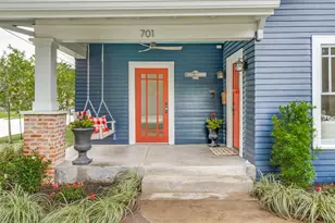 701 Dumont St, Dallas, TX 75214 - Photo 3