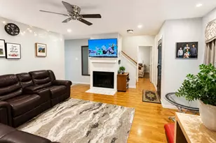 1440 Creekbank Dr, Lewisville, TX 75067 - Photo 3
