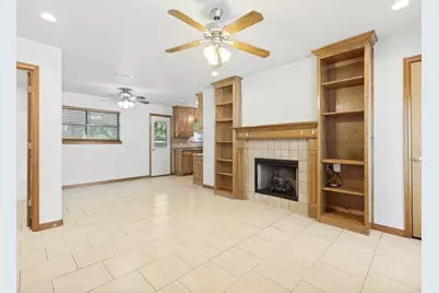 544 Thompson Drive, Saginaw, TX 76179 - Photo 3