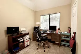 1437 Hampton Rd, Grapevine, TX 76051 - Photo 9