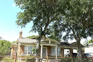 406 Walnut St, Forreston, TX 76041 - Photo 3