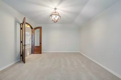15036 Seventeen Lakes Boulevard, Fort Worth, TX 76262 - Photo 5