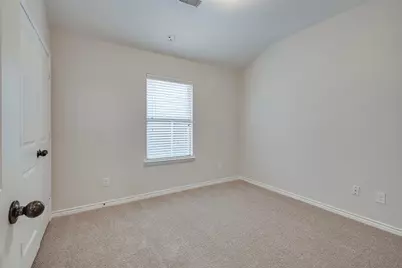 15036 Seventeen Lakes Boulevard, Fort Worth, TX 76262 - Photo 21
