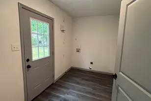 722 SE 11th St, Grand Prairie, TX 75051 - Photo 23