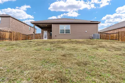 1431 Park Trails Boulevard, Princeton, TX 75407 - Photo 15
