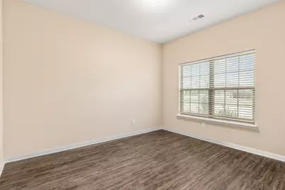 1431 Park Trails Boulevard, Princeton, TX 75407 - Photo 7