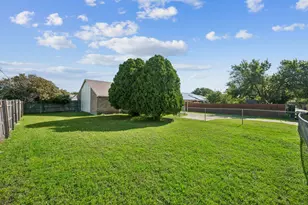 720 Lena Ct, Garland, TX 75040 - Photo 25
