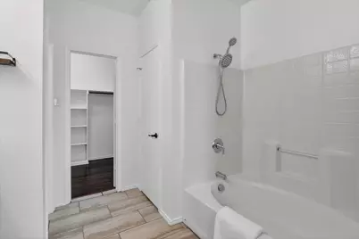 7500 Anderson Boulevard, Fort Worth, TX 76120 - Photo 21