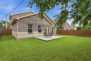 1505 Lakeview Dr, Grand Prairie, TX 75051 - Photo 27