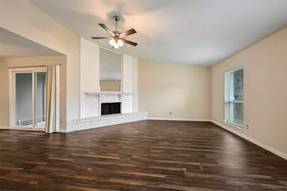 7318 Emory Oak Lane, Dallas, TX 75249 - Photo 9