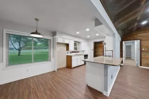 4270 Sir Lancelot Cir, Midlothian, TX 76065 - Photo 13