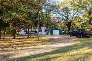 202 Forgotten Ln, Mabank, TX 75156 - Photo 37
