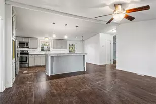 202 Forgotten Ln, Mabank, TX 75156 - Photo 7