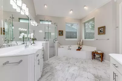 5103 Scarborough Lane, Dallas, TX 75287 - Photo 21