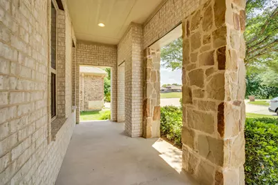 9305 Water Oak Court, Arlington, TX 76002 - Photo 3